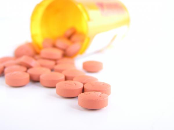 Les médecins peuvent prescrire des somnifères comme les agonistes des récepteurs: des benzodiazépines qui affectent les neurotransmetteurs du cerveau. (Image: Noship / Pixabay)