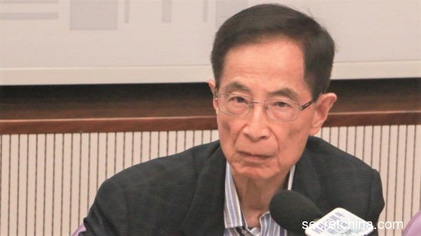 Martin, le président fondateur des Démocrates unis de Hong Kong, est le plus ancien avocat de Hong Kong. (Image : Secret China)