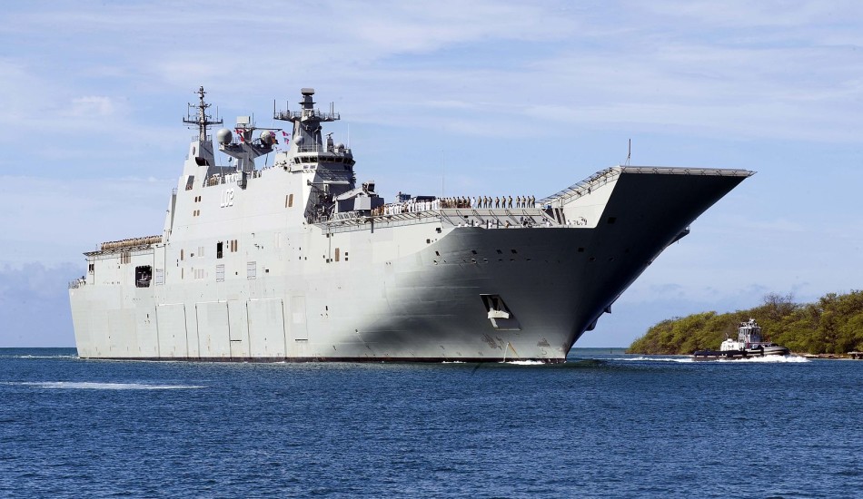 Ce n'est que l'un des nombreux cas d'intimidation vécus par les membres du vaisseau amiral HMAS de la Marine Royale Australienne Canberra. (Image:wikimedia / CC0 1.0 )