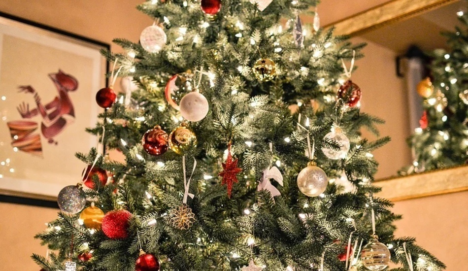 Beaucoup de symboles populaires dans les célébrations de Noël tirent leur origine de Yule. (Image: via pixabay / CC0 1.0)