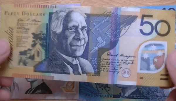 Le Gouvernement Australien a investi des fonds énormes pour sauver l’économie du pays. (Image : Capture d’écran / YouTube)