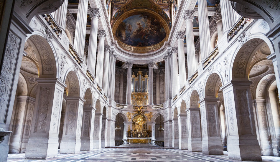 Au cours des derniers siècles, les êtres humains ont créé de nombreux édifices architecturaux exceptionnels, dont le château de Versailles en France. (Image : pixabay / CC0 1.0)