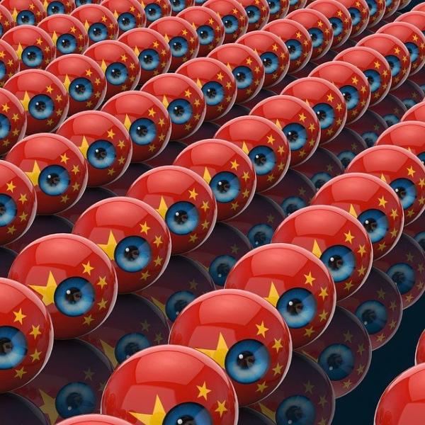 Les yeux : Pékin interdit « la trahison, la sécession, la sédition et la subvention à Hong Kong ». Cette loi a été utilisée dans le passé pour surveiller, emprisonner et torturer les activistes des droits de l’homme et les minorités religieuses. (Image : Julien Tromeur / Pixabay)
