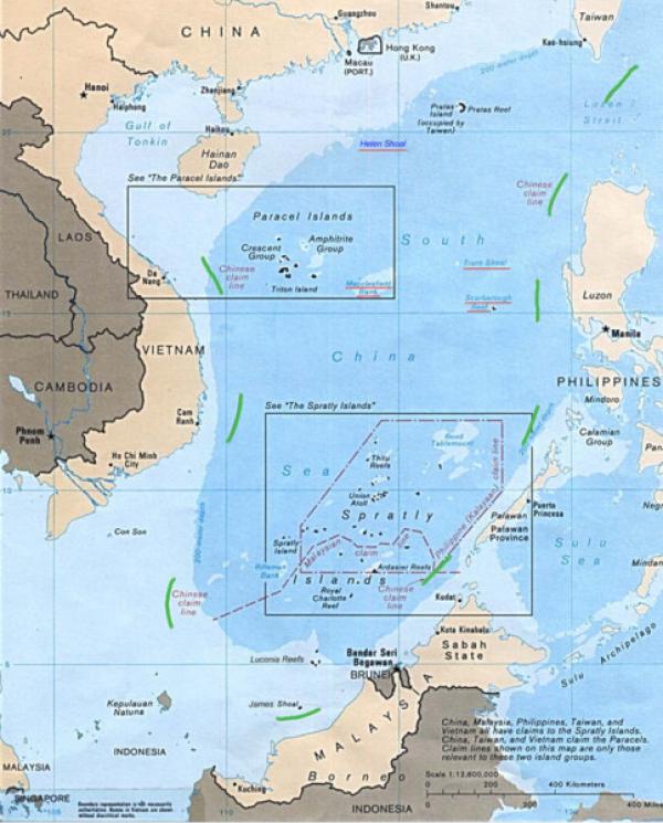 La ligne chinoise Nine-Dash (en vert) a été jugée sans fondement juridique pour les réclamations maritimes par la Cour permanente d’arbitrage de La Haye en 2016.  (Image : wikimedia / CC0 1.0)