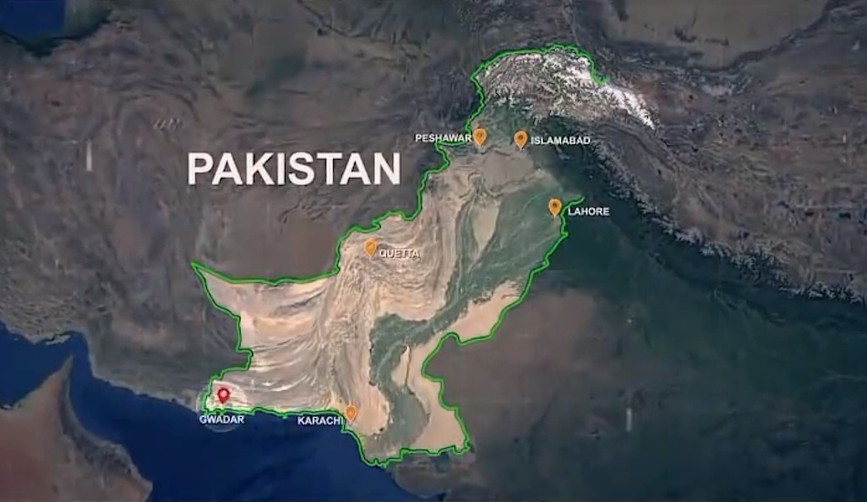 De nouvelles images satellites montrent que la Chine pourrait construire une base navale à Gwadar, une ville portuaire située à l'extrémité occidentale de la côte pakistanaise. (Image : Capture d’écran / YouTube)