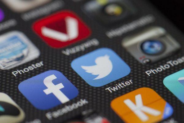 Les actions de censure de plates-formes comme Twitter et Facebook ont augmenté le nombre des requêtes de modification de l’article 230 de la loi sur la décence des communications (Image : pixabay / CC0 1.0)