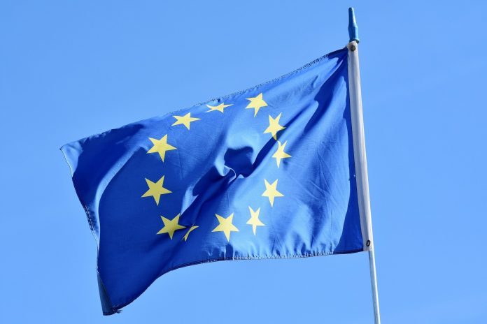 Le plan de gestion des données de l’UE vise à contrer l’hégémonie des géants américains de la technologie. (Image : pixabay / CC0 1.0)