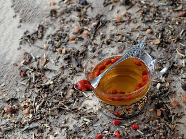 Les patients diabétiques devraient consommer du thé de goji en toutes saisons. (Image : Michelle Coppiens / Pixabay)